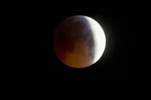 France-Astronomy-Eclipse-Moon-Environment-Lune France-Astronomy-Eclipse-Moon-Environment-Lune