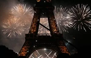 Images Dated 14th July 2007: France-Bastille Day-Firework