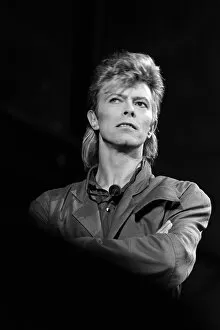 Images Dated 3rd July 1987: France-Music-Bowie