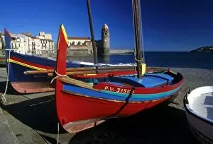 Images Dated 11th July 2001: France-Tourism-Collioure - Boats