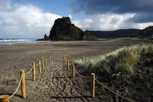 <b class=qtipBold><figcaption>New Zealand-Feature</figcaption></b><br>Lion Rock at Piha in New Zealand on October 18, 2011, during the 2011 Rugby World Cup. AFP PHOTO/PAUL ELLIS / AFP PHOTO / PAUL ELLIS<br><em>© Copyright Agence France-Presse (AFP) - All Rights Reserved</em> New Zealand-Feature