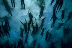 Swimming-France-Monte Cristo-offbeat- Swimming-France-Monte Cristo-offbeat-
