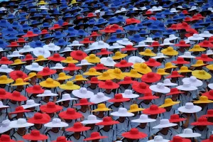 Offbeat Quirky Images Gallery: Taiwan-Colour - Hats