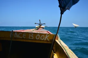 Offbeat Quirky Images Gallery: Tanzania-Zanzibar-Fishing