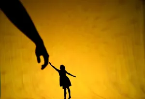 Offbeat 2015 Gallery: Us-Entertainment-Arts-Dance-Pilobolus s-Shadowland