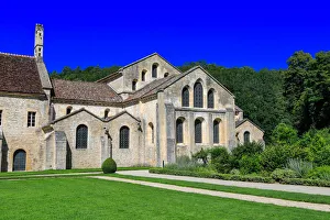 Abbey of Fontenay. The abbey church, east side (photography) Abbey of Fontenay. The abbey church, east side (photography)