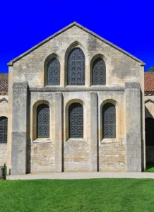 Abbey of Fontenay. The abbey church, east side (photography) Abbey of Fontenay. The abbey church, east side (photography)