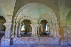 Abbey of Fontenay. Entrance of chapter house by the cloister (photography) Abbey of Fontenay. Entrance of chapter house by the cloister (photography)