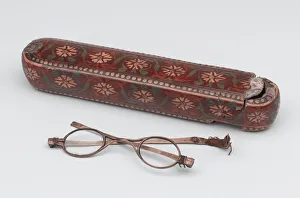 Afghan spectacles and case, 1879 circa (glass, wire and papier-mache) Afghan spectacles and case, 1879 circa (glass, wire and papier-mache)