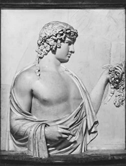 Suitor Gallery: Antinous, c.130-140 AD (marble) (b / w photo)