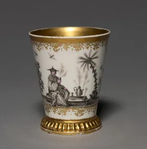 Beaker, manufacturer Meissen Porcelain Factory, Germany, before 1720 (porcelain Beaker, manufacturer Meissen Porcelain Factory, Germany, before 1720 (porcelain
