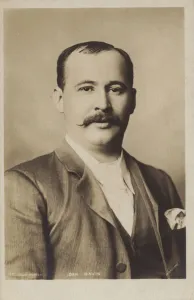 Ben Davies, Welsh tenor (1858-1943) (b/w photo) Ben Davies, Welsh tenor (1858-1943) (b/w photo)