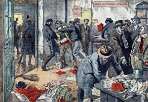 Benito Mussolini made mass arrest of Communists in Trieste, Italy in February 1923 Benito Mussolini made mass arrest of Communists in Trieste, Italy in February 1923