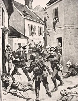 War & Military Scenes: 20th Century Gallery: British and German soldiers in hand to hand fighting during storming of Loos
