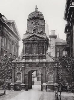 Cambridge, The Gate of Honour at Caius College (b/w photo) Cambridge, The Gate of Honour at Caius College (b/w photo)