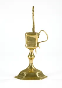 Candle snuffer and stand, 1710-15 (brass) Candle snuffer and stand, 1710-15 (brass)