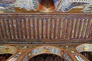 Unesco World Heritage Gallery: Cappella Palatina, ceiling in Arabic carving, Palazzo dei Normanni also Palazzo Reale, Palermo