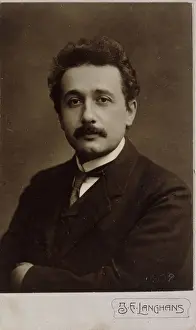 Carte-de-visite portrait of Albert Einstein taken in Prague in 1912 Carte-de-visite portrait of Albert Einstein taken in Prague in 1912
