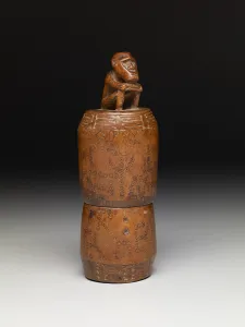 Ceremonial lime container (ahumama), 19th-early 20th century (sandalwood) Ceremonial lime container (ahumama), 19th-early 20th century (sandalwood)