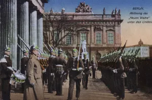 Changing Of The Guard Gallery: Changing of the guard at the Neue Wache, Unter den Linden, Berlin, Germany (coloured photo)