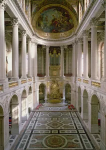 The Chapelle Royale (Royal Chapel) looking east, completed by Robert de Cotte (1656-1735 The Chapelle Royale (Royal Chapel) looking east, completed by Robert de Cotte (1656-1735