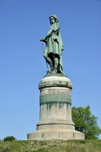 Colossal statue of Vercingetorix (72-46 BC), Gallic leader - Sculpture of Millet Aime Colossal statue of Vercingetorix (72-46 BC), Gallic leader - Sculpture of Millet Aime