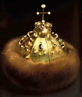 Ceremonial Dress Collection: Crown, workshops of the Kremlin, 1682 (gold, sable & precious stones)