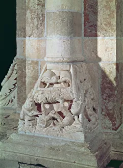The Death of Lazarus and the Rich Man, from a capital in the nave, c.1150 (photo) The Death of Lazarus and the Rich Man, from a capital in the nave, c.1150 (photo)