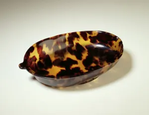 Dish, from the Palau Islands, Micronesia, c.1800 (turtleshell) Dish, from the Palau Islands, Micronesia, c.1800 (turtleshell)