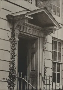 Castle Hill Gallery: Doorway, Castle Hill, Winchester (b / w photo)