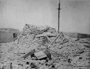 Explosion - Fort Adda, Alexandria, 1882 (b/w photo) Explosion - Fort Adda, Alexandria, 1882 (b/w photo)