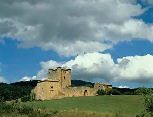 Exterior view of the fortress, built 1038-43 (photo) Exterior view of the fortress, built 1038-43 (photo)