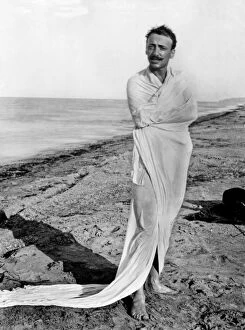 Authors, Poets, Philosophers & Reformers Gallery: Gabriele D Annunzio wearing a dressing-gown on the beach in Francavilla, 1888 (b / w photo)