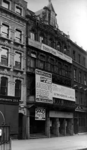 Rundown Gallery: The Holborn Empire (b / w photo)