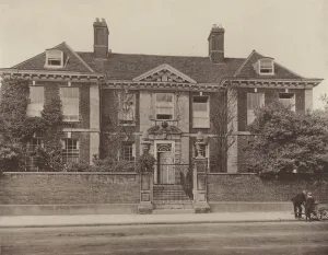 West Street Gallery: House in West Street, Chichester (b / w photo)