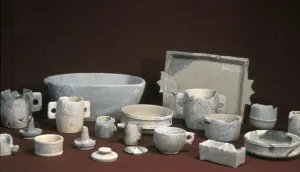 Household utensils found in the Upper City of Jerusalem, early 1st century (stone) Household utensils found in the Upper City of Jerusalem, early 1st century (stone)