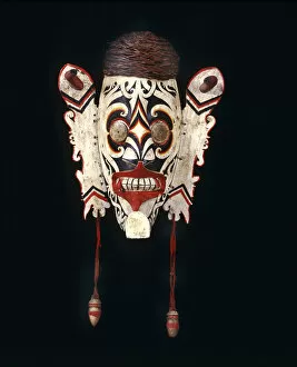 Grimace Gallery: Hudok Neng Kayan mask (mixed media)