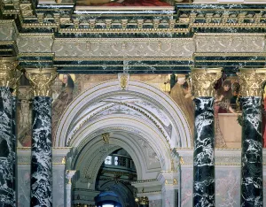 Interior of the Kunsthistorisches Museum, Vienna, with archway Interior of the Kunsthistorisches Museum, Vienna, with archway