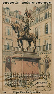Jeanne d'Arc, 1412-1431, Erigee Place des Pyramides (chromolitho)