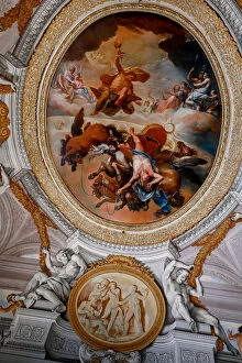 Chauffeuress Gallery: Jupiter 'strikes Phaeton unable to drive the chariot of the sun', 18th century, fresco