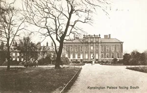 Kensington Palace facing south (b / w photo)
