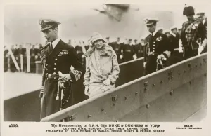 King George VI and Queen Elizabeth (b/w photo) King George VI and Queen Elizabeth (b/w photo)