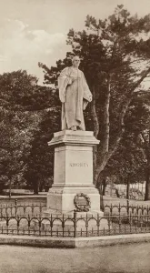 Kingsley Statue at Entrance of Victoria Park, Bideford (b/w photo) Kingsley Statue at Entrance of Victoria Park, Bideford (b/w photo)