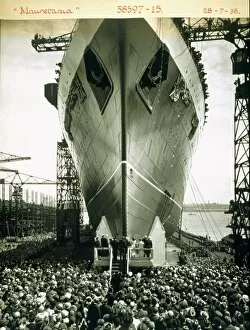 Hull Gallery: The launching of the RMS Mauretania, 28th July 1938 (b / w photo)