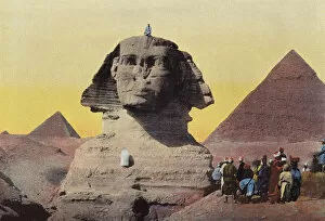 Le Sphinx Et Les Pyramides (colour photo)