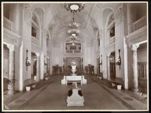 The Lobby at the Hotel McAlpin, 1913 (silver gelatin print) The Lobby at the Hotel McAlpin, 1913 (silver gelatin print)