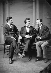 Mark Twain, George Alfred Townsend and David Gray, 1871 (b/w photo) Mark Twain, George Alfred Townsend and David Gray, 1871 (b/w photo)