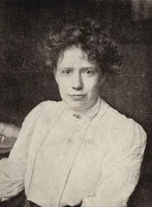 Mary MacArthur, Scottish Suffragette and trade unionist (b/w photo) Mary MacArthur, Scottish Suffragette and trade unionist (b/w photo)