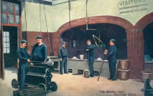 Melting gold, the Royal Mint, Tower Hill, London (photo) Melting gold, the Royal Mint, Tower Hill, London (photo)