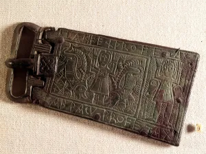 Merovingian art: Bronze belt buckle of the Burgundian kingdom (barbaric people Merovingian art: Bronze belt buckle of the Burgundian kingdom (barbaric people